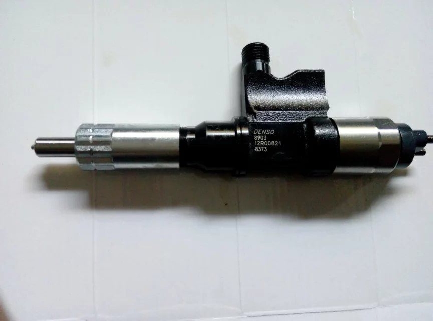 common rail injector 97095000-8903 original fuel injector 095000-8903 diesel engine injector nozzle 0950008903 for Isuzu 4hk 6hk