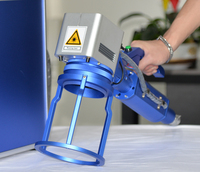 Máquina de grabado láser de fibra portátil para neumáticos de camión, dispositivo de marcado láser de 50w, portátil