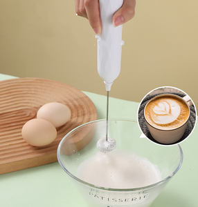 Espumador de Leche Recargable para el Hogar, Espumador Eléctrico de Mano, Batidor de Acero Inoxidable Desmontable, Mezclador de Bebidas para Latte y Capuchino - Product Image 2