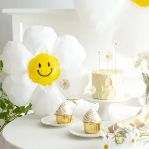 吉奇畅销儿童玩具白色雏菊箔气球笑脸太阳花聚酯薄膜气球生日装饰供应商