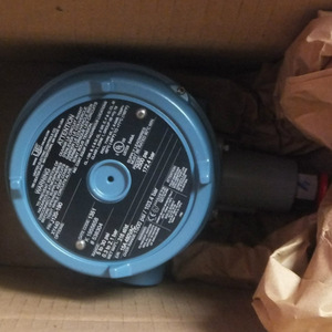 Interruptor de Presión Ue J120 G1/2 Spdt 250 V Aire Ip65 Para Uso Industrial - Product Image 1