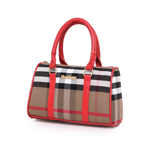 Bolso Tote de PU Personalizado de Diseñador al por Mayor con Cierre de Cremallera y Diseño de Bola de Pelo Sintético - Product Image 4