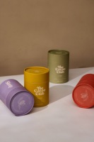 Boîtes d'emballage en tube de carton rigide, imperméables, avec laminage mat, gaufrage, doublure en éponge, fermeture magnétique, pour parfums et soins de la peau
