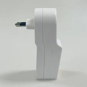 Stabilisateurs de réfrigérateur 16A à protection de tension 220V pour le Brésil, qualité supérieure, approvisionnement direct usine depuis 10 ans - Product Image 4