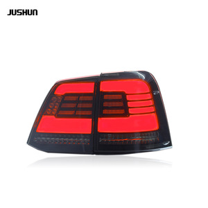 Feux arrière LED Jushun pour Toyota Land Cruiser LC200 2007-2015, 12V, avec feux de position séquentiels - Product Image 4