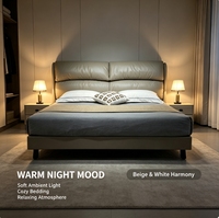 Meubles de chambre à coucher modernes en gros : Lit avec cadre en bois et dossier en cuir véritable écologique, durable pour chambre et appartement