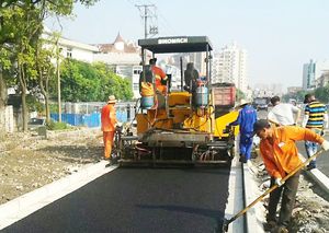 Pavimentadora de Asfalto Sinomach GYA4200 de 4m de Ancho de Pavimentación, Gran Oferta - Product Image 3