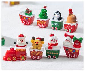 Giocattoli per bambini a basso costo per regalare piccole decorazioni in resina natalizia figure molto piccole statue di cervi animali 3d artigianali mini orso - Product Image 4