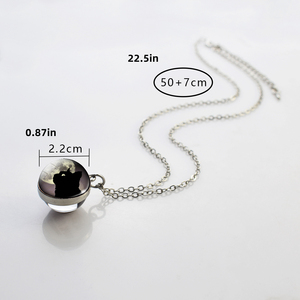 Joyería de Halloween que brilla en la oscuridad: collar con colgante de bola de cristal de gato negro en la Luna, regalo místico para mujer - Product Image 5