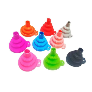 Embudo de silicona de grado alimenticio, mini embudo telescópico plegable portátil para uso en la cocina, embudo de silicona para dispensación en el hogar - Product Image 4