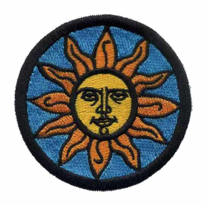 Patchs <span class=keywords><strong>de</strong></span> broderie <span class=keywords><strong>de</strong></span> tournesol <span class=keywords><strong>de</strong></span> <span class=keywords><strong>tatouage</strong></span> <span class=keywords><strong>de</strong></span> 2.5 pouces <span class=keywords><strong>de</strong></span> large Style à repasser pour vestes vêtements principalement en <span class=keywords><strong>feutre</strong></span> <span class=keywords><strong>de</strong></span> tissu - Product Image 1