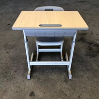 Mobilier scolaire au design unique Ensemble de table de haute qualité avec chaise Réglable manuellement en hauteur, poignée facile à soulever