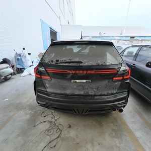 ชุดแต่งกันชนหลังสำหรับ Toyota Venza 09-15 รุ่น LX พร้อมไฟท้ายแบบ LED Sequential และชุดอัพเกรดไฟหน้าเลนส์ใส - Product Image 1