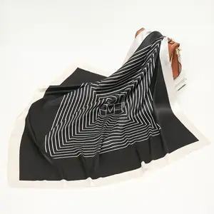 90*90 Vierkante Polyester Sjaals Afdrukken Merk Zijde Als Satijn Vrouwen Hoofddoek Met Patroon