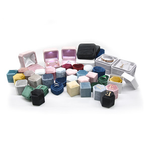 Custom LOGO velvet proposal ring box luxury heaven and earth cover double necklace box jewelry Hexagonal velvet ring box