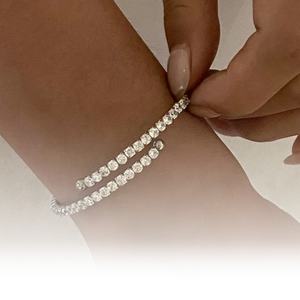 กำไลข้อมือเทนนิส JUSTOP 18K ทอง PVD สแตนเลสสตีล ประดับเพชรซิร์คอนเต็มวง ดีไซน์มงกุฎ พร้อมเคลือบสีขาวระยิบระยับหลากสีสันทันสมัย เหมาะสำหรับเป็นของขวัญ - Product Image 1