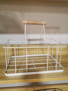 Haut de gamme maison cuisine organisateur métal fer suspendu 6 composants porte-bouteille de lait transporteur fil Caddy porte avec manche en bois - Product Image 4