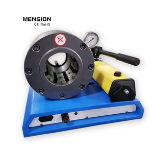 Pompe manuelle portable Light Finn Power 1 pouce 2 pouces pour machine à sertir les tuyaux hydrauliques industriels à 4 fils à vendre - Product Image 1