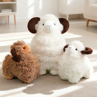 Peluches personnalisées en gros de moutons à grandes cornes, jouets en peluche animaux, fabricant direct