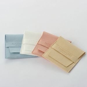 Pochette en microfibre luxueuse 8x8cm, anti-poussière, personnalisable, douce, idéale pour les fêtes, mariages, festivals, cadeaux - Product Image 3