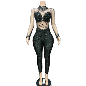 Tenue d'<span class=keywords><strong>anniversaire</strong></span> vêtements de luxe pour femmes <span class=keywords><strong>combinaison</strong></span> de fête élégante avec pierre barboteuse de luxe <span class=keywords><strong>combinaison</strong></span> en maille pour femmes - Product Image 1