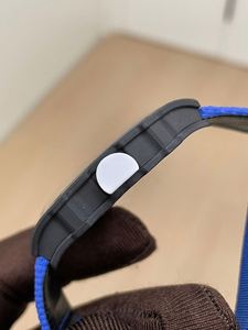 นาฬิกาข้อมือผู้ชายรุ่นปี 2024 คุณภาพสูง 5A ระดับหรูหราสุดยอด ดีไซน์บางเฉียบ ระบบตูร์บิญอง เครื่องกลไก พร้อมปฏิทินถาวร ขนาด 22 มม. รุ่น R - Product Image 2