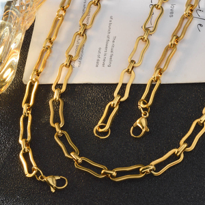 Conjunto de Collar y Pulsera de Eslabones Geométricos de Acero Inoxidable Chapado en Oro de 18K, Resistente al Agua, Sin Deslustre, Joyería Minimalista para Hombre y Mujer - Product Image 3