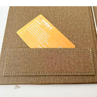 Buku Menu Restoran A4 A5 Kustom  Sampul Kulit Asli  Kantong Logo Emas Timbul Daftar Minuman yang Dapat Digunakan Kembali untuk Hotel Bar Kafe