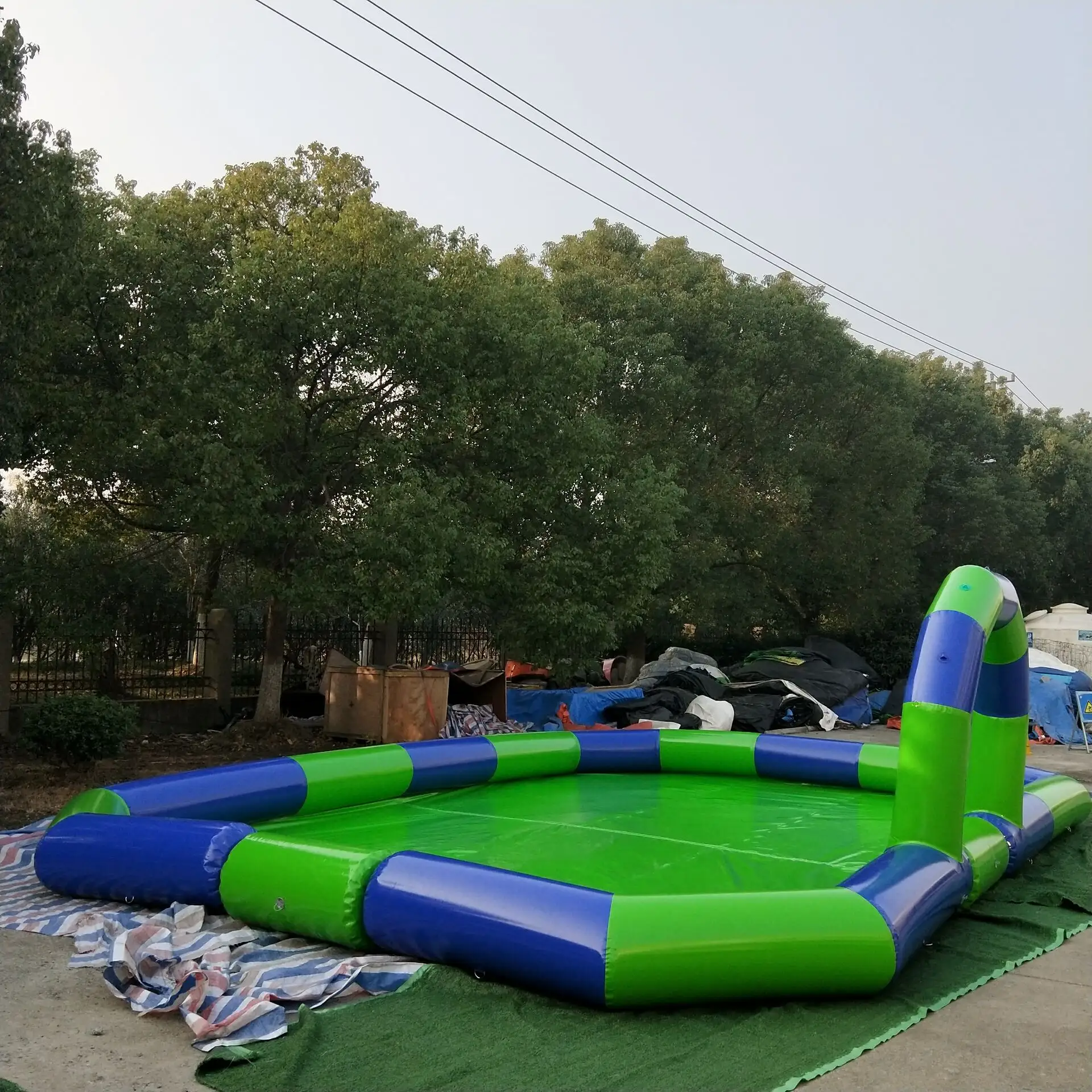 2023 The most popular wholesale customized Inflatable fence inflatable air track race for sale