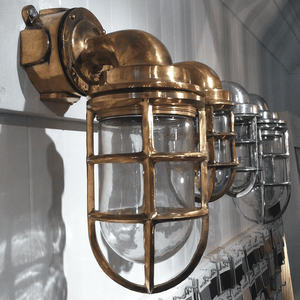 Projecteur LED marin antidéflagrant avec boîtier en aluminium moulé sous pression pour les couloirs des navires-citernes et des plateformes offshore - Product Image 5