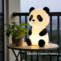 Lámpara Nocturna de Silicona con Activación Táctil, Personalizable, con Forma de Panda, Zorro, Oso o Cualquier Otra Forma, de PAISEN