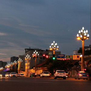 โคมไฟถนน LED แบบเสาสูง IP65 สำหรับตกแต่ง พร้อมฐาน E27 ให้แสงสว่างหลายจุด เหมาะสำหรับถนนและสนามกีฬา - Product Image 2