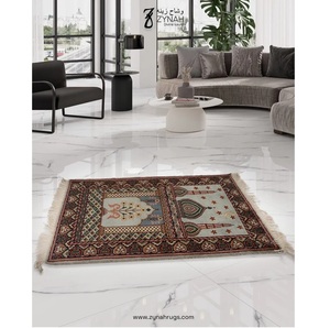 Tapis de prière en laine Divine Embrace, durable, de haute densité, avec coussin Janamaz, pour les prières quotidiennes, disponible à la vente, exportateur indien. - Product Image 6
