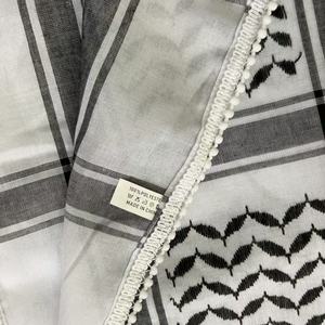 ผ้าคลุมศีรษะแบบจาการ์ดลายอาหรับสำหรับผู้ชาย ผ้าคุฟฟียะห์ ผ้าปาเลสไตน์ ยาชมาห์ เชมาก ผ้าคลุมศีรษะสีดำแบบอาราฟาตสำหรับผู้ชาย - Product Image 3