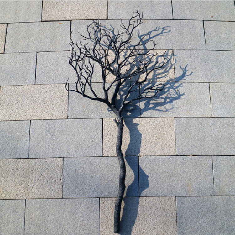 Black branch 92cm
