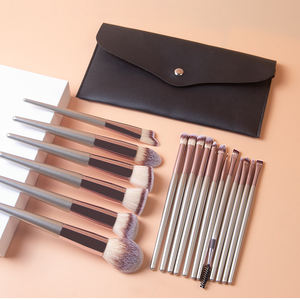 Juego <span class=keywords><strong>de</strong></span> 18 brochas <span class=keywords><strong>de</strong></span> maquillaje con mango <span class=keywords><strong>de</strong></span> madera color champán, pelo sintético, para sombra <span class=keywords><strong>de</strong></span> ojos, colorete, corrector, herramienta <span class=keywords><strong>de</strong></span> belleza - Product Image 4