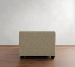 Divano in Pelle Trapuntata per Progetti Alberghieri, Colore e Dimensioni Personalizzabili per Hotel, Ristoranti e Arredamento per Banchetti - Product Image 4