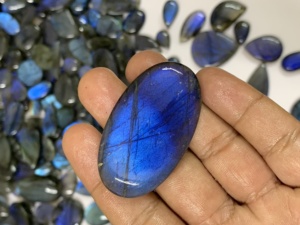 Cabujón de Labradorita Azul Cristal Natural de Calidad AAAAA, Gema Suelta para Joyería, Certificado IGI, Tamaño Personalizado, Cambio de Color - Product Image 4