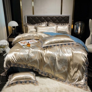 Ensemble de quatre pièces en dentelle européenne, satin et jacquard, luxueux, en soie lavée, comprenant drap et housse de couette - Product Image 6