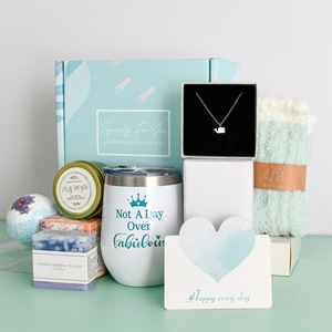 Fidanzata di san valentino di lusso signore, Set di cesti <span class=keywords><strong>regalo</strong></span> carta <span class=keywords><strong>regalo</strong></span> vino Tumbler candele collana relax Spa Set <span class=keywords><strong>regalo</strong></span> donna - Product Image 6