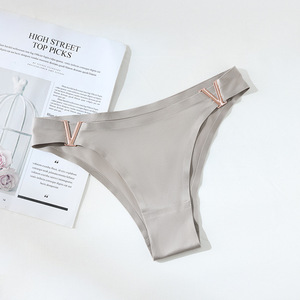 2024 nueva ropa interior de cintura baja Sexy desnuda para mujer sin rastro, ropa interior cómoda y transpirable de una pieza para mujer - Product Image 3