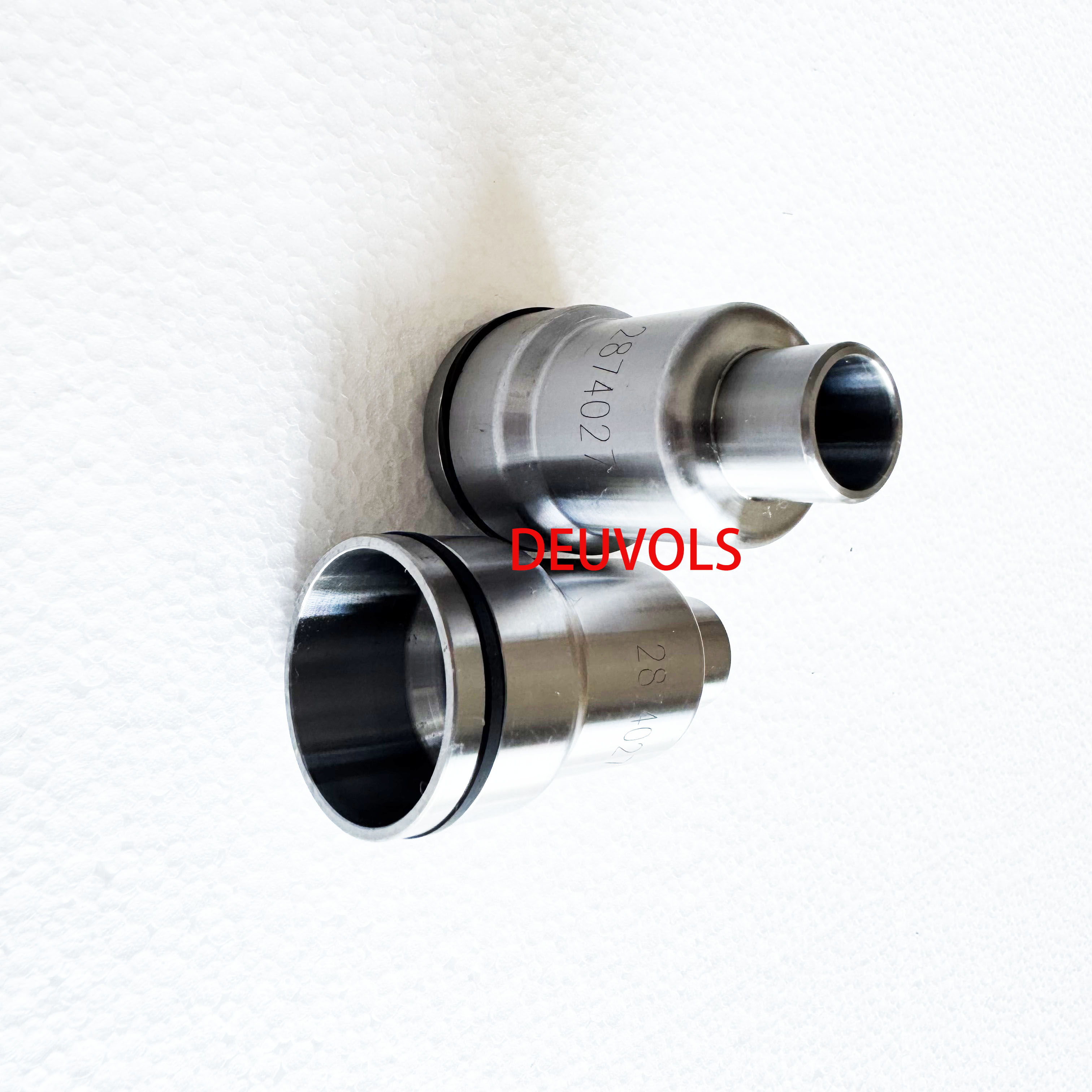 ゆ。 High Quality QSZ13 ISZ13 Fuel Injector Sleeve 2874027