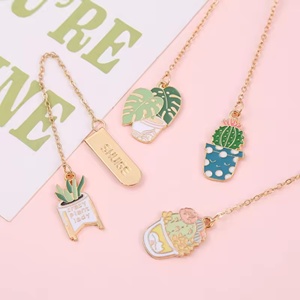 ที่คั่นหนังสือและจี้โลหะเคลือบสีแบบกำหนดเองขายดี งานฝีมือโลหะผสมสังกะสีขายส่ง ที่คั่นหนังสือสำหรับคนรักหนังสือ - Product Image 2