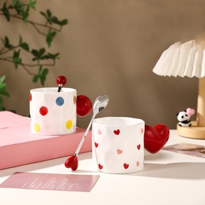 Taza de Café Divertida con Corazón Rojo para Parejas, Taza de Porcelana Personalizada, Taza de Cerámica para Mate - Product Image 2