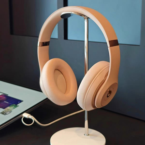 Auriculares Inalámbricos Profesionales de Grado Estudio con Cancelación Activa de Ruido (ANC), Ventanas Emergentes, Audio sin Pérdidas de 40-H, Pantalla Digital - Product Image 2