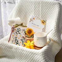Sunshine Sunflower panier-cadeau pour femmes câlins dans une boîte paquet de soins pour Get Well Soon Mug Blanket Notebook Warm Gift Sets