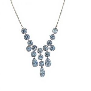 Collar de Cadena con Eslabones en Forma de Lágrima y Diamante Cultivado en Laboratorio en Oro Blanco de 14K con Diseño Cleopatra - Product Image 1