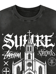 T-shirt oversize vintage noir délavé avec motif croix gothique et religieuse, streetwear unisexe à manches courtes - Product Image 3