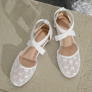 Chaussures plates de ballet pour femmes en maille brodée florale blanche, avec bride de cheville élastique réglable et bout fermé – Tendance mode du <span class=keywords><strong>fournisseur</strong></span> chinois - Product Image 4