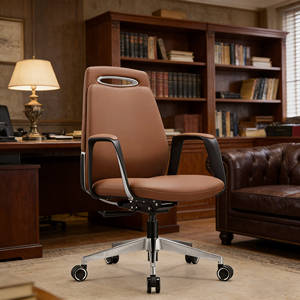 Chaise <span class=keywords><strong>de</strong></span> <span class=keywords><strong>bureau</strong></span> ergonomique pivotante à dossier moyen en cuir café avec roulettes silencieuses en PU pour bureaux rétro - Product Image 1